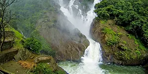 dudhsagar-waterfall-expedition-PC-Neenad-Arul-1