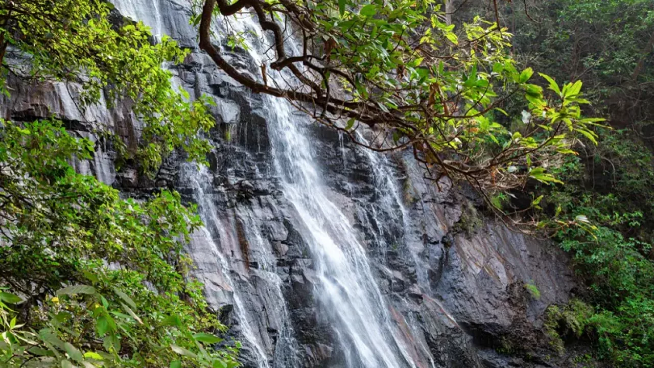 Pachmarhi-falls