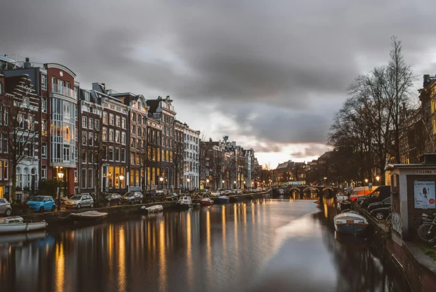 Amsterdam Tour Package