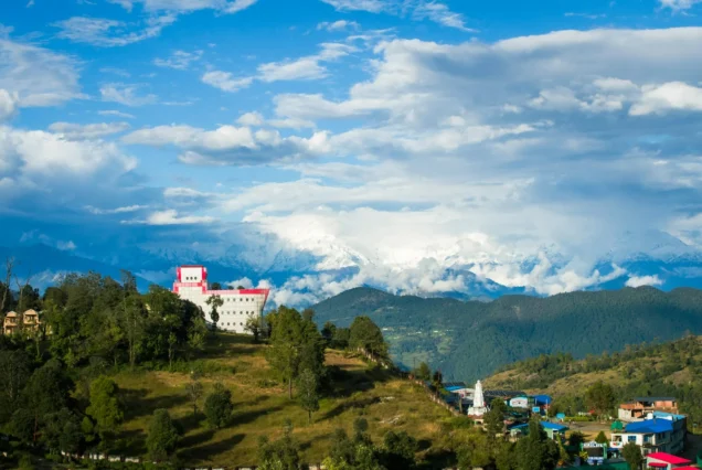 Kausani Tour Package